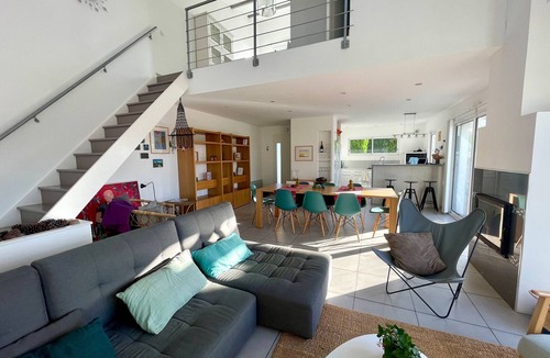 Bretignolles-sur-Mer House | Spacious 3-bed home with garden, near center, parking, WIFI