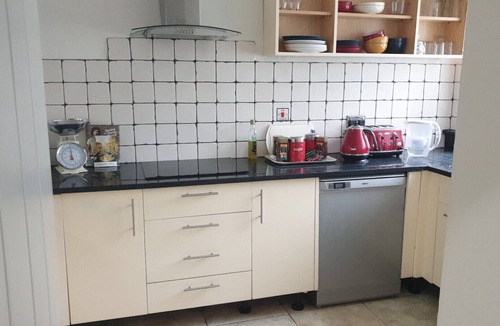 Birchanger House | Spacious 3 bedroom House beside Stansted