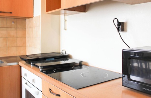 Flandres Apartment | Spacious 3 rooms with balcony in Paris