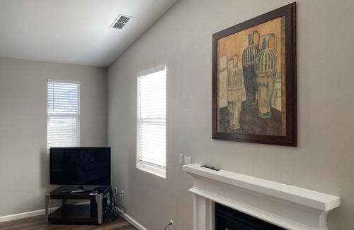 Santa Rosa House | Spacious 3BD,2BA, ideal for families!