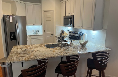 Cary Condo | Spacious 3bdrm lake view condo close to EVERYTHING!