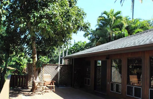 Pauwela House | Spacious 3br/1ba home, A/C & WiFi