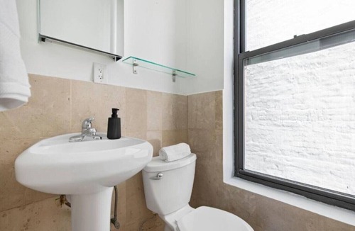 East Harlem Apartment | Spacious 3BR 2BA Apartment in NYC!