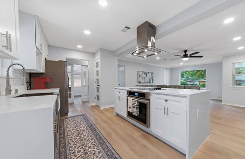 Garden Oaks House | Spacious 3BR/3BA Home with Open Layout – Perfect for Families & Travelers!