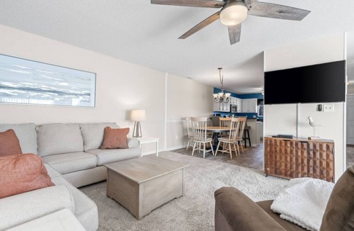 Little River Apartment | Spacious 3BR/3BA Townhome w/1st Floor master