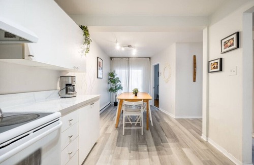Hochelaga Apartment | Spacious 3BR Apt with Free Parking