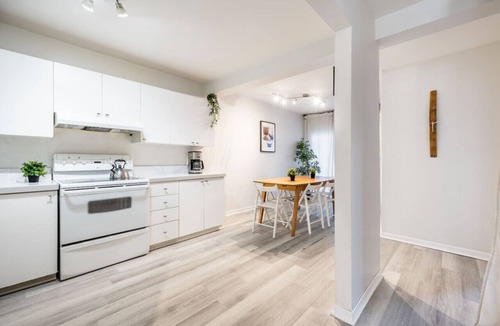 Hochelaga Apartment | Spacious 3BR Apt with Free Parking