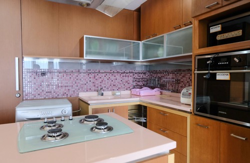 Hegarmanah Apartment | Spacious 3Br At Dago Butik Apartment