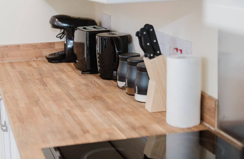 Peterborough House | Spacious 3BR Contractor Home in Peterborough