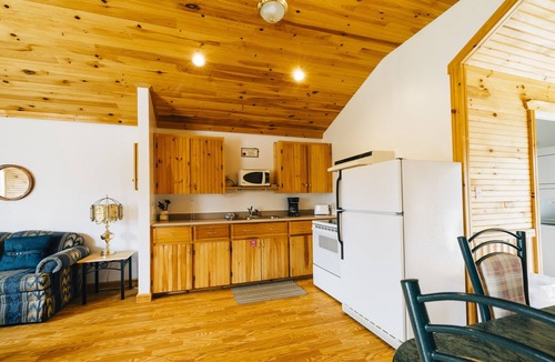 Green Gables Cottage | Spacious 3BR Cottage near Cavendish Beach Resort | Family Fun Park | WiFi | BBQ