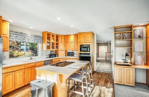 Port Ludlow House | Spacious 3BR, elevator & spectacular water views