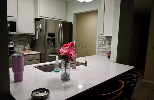 Live Oak House | Spacious 3BR Furnished Home: Bar, Sunroom & Bonus Rooms