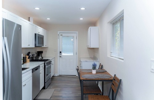 Carpentersville House | Spacious 3BR Home w/Lounge, Office & Big Backyard Near Fox River Trails
