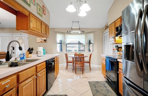 Deltona Lakes House | Spacious 3BR Home, Gym, Pool Table, Central Location