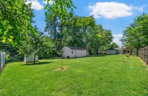 Hopkinsville House | Spacious 3BR Home | Near Downtown Hopkinsville