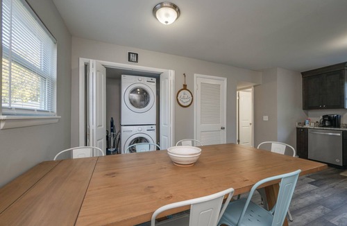 Hampton House | Spacious 3BR in Phoebus - Great Monthly Rates