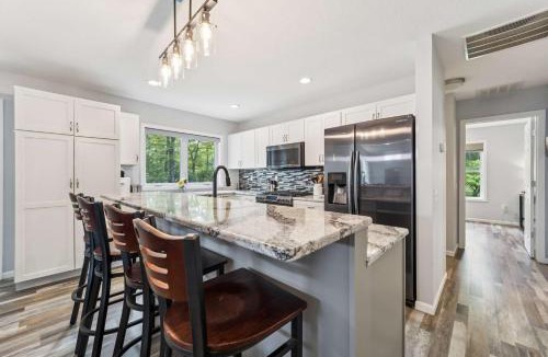 Greenbush Apartment | Spacious 3BR Lakefront Cottage with Stunning Views