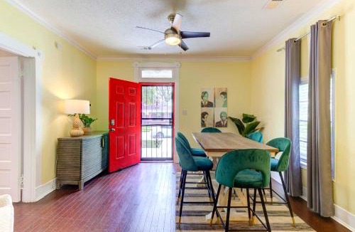 Cooper-Young Historic District House | Spacious 3BR Midtown Home - Sleeps 7 - Walkable to Dining & Attractions - Easy Access to Downtown