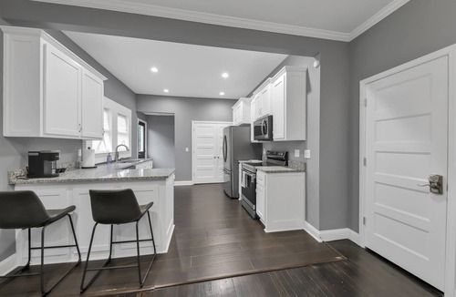 West End House | Spacious 3BR Near Stadium– Great for Groups
