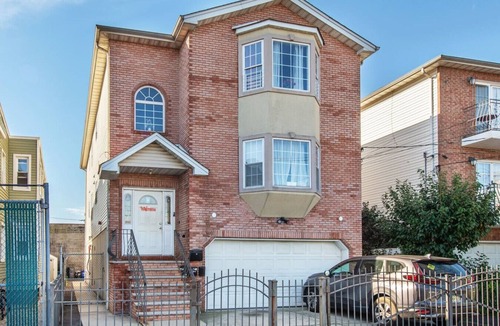 Ironbound District Apartment | ♥ Spacious 3BR Newark Retreat Near NYC, EWR & Free Parking