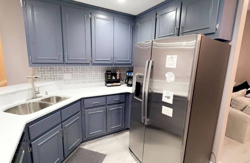 Macon House | Spacious 3BR North Macon Gem, High-Speed WiFi & Garage