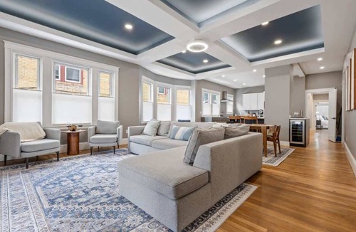 Deering Center Apartment | Spacious 3BR | Parking | W/D | 10 Min to Downtown