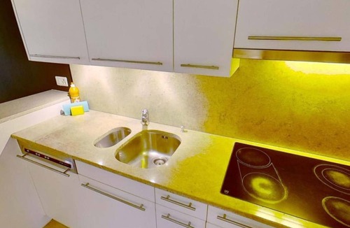 Hirslanden Apartment | Spacious 3BR Stay – Heart of Zürich’s Charm