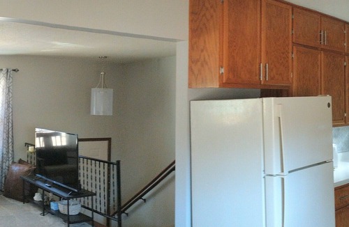 Lincoln House | Spacious 3BR Top Floor Home Minutes from Interstate, Downtown, and UNL