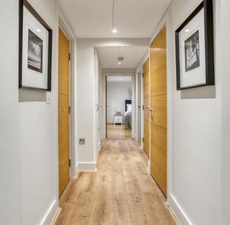Vauxhall Apartment | Spacious 4 Bed and 2 Bath in Vauxhall - Zone 1