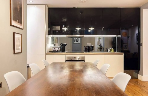 Bloomsbury Condo | Spacious 4 Bed Apartment Opposite British Museum