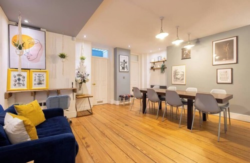 Bloomsbury Condo | Spacious 4 Bed Apartment Opposite British Museum