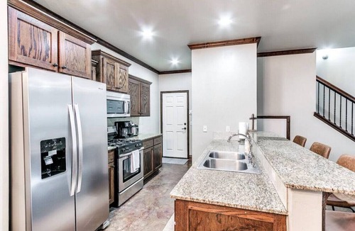 Central Oklahoma City House | Spacious 4 Bed House With King Bed & Playground