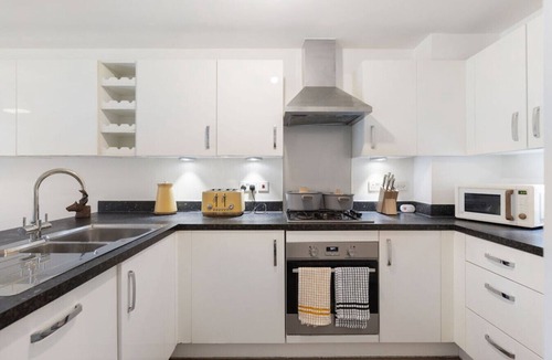 Dartford House | Spacious 4-Bed house in Dartford