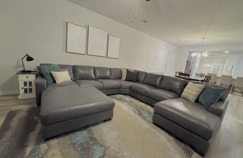 Wellborn House | Spacious 4-bedroom house close to everything in College Station