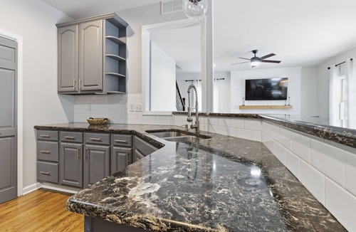 East Syracuse House | Spacious 4-bedroom house in serene East Syracuse with Hot Tub
