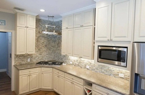 Spring Branch House | Spacious 4-bedroom estate in beautiful Spring Branch with AC and gym