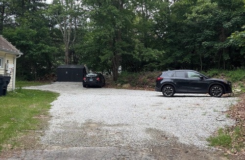 Montville House | Spacious 4-bedroom 2-bath private house just across the road from Mohegan Sun