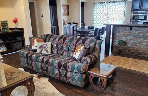 Bellville House | Spacious 4-bedroom Foremans ranch house on a 150 acre ranch with a deck/full gym