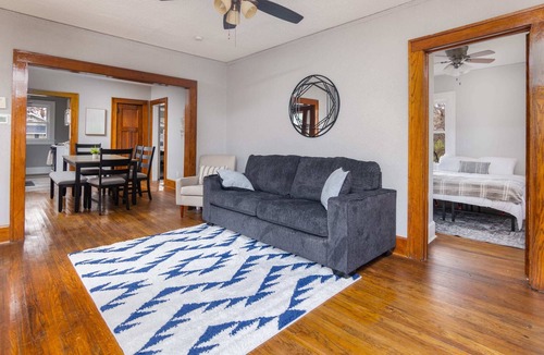 Des Moines House | Spacious 4 Bedroom Home Near Drake