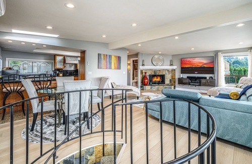 Redondo House | Spacious 4 bedroom Home … EV Charger Available