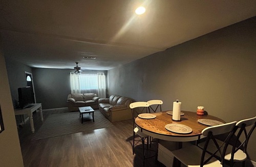 Ederville House | Spacious 4-bedroom house in amazing Fort Worth with AC, WiFi