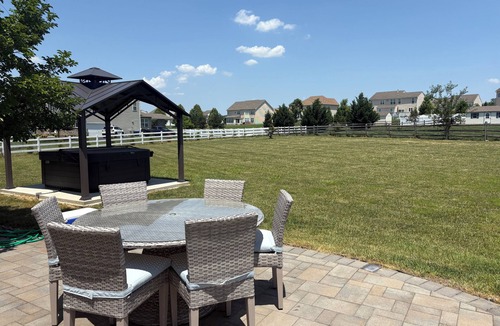 Middletown House | Spacious 4-bedroom house with backyard oasis