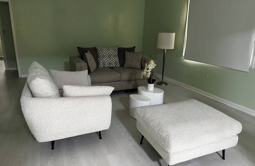 New Iberia House | Spacious 4-bedroom house in superb New Iberia location with AC