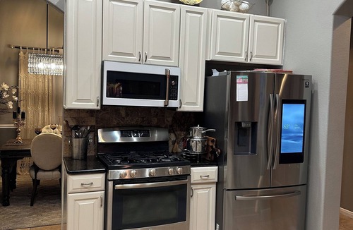 Forest Ridge House | Spacious 4-bedroom house with AC, WiFi in serene Round Rock