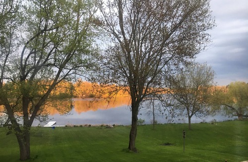 Cazenovia House | Spacious 4 bedroom house on lake