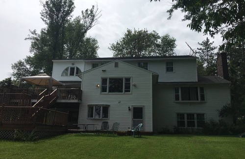 Cazenovia House | Spacious 4 bedroom house on lake