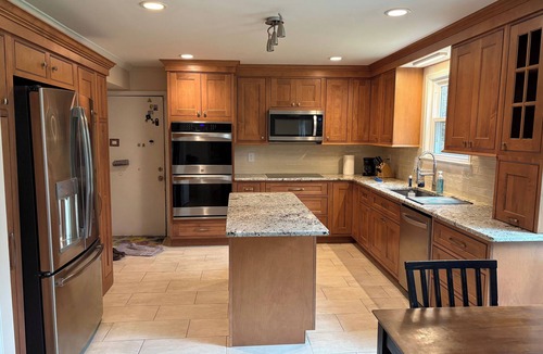 Parole House | Spacious 4-bedroom house with AC in Annapolis area