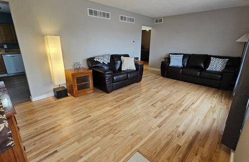 Indianola House | Spacious 4-bedroom house, large yard in beautiful Indianola.