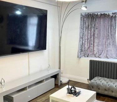 Billericay House | Spacious 4 bedroom house