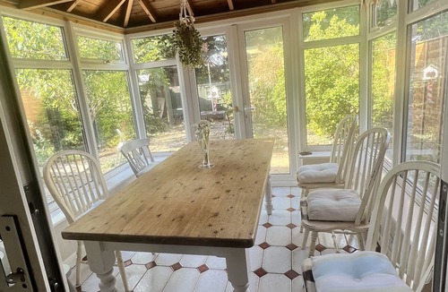 Ipswich House | Spacious 4 Bedroom House with Parking